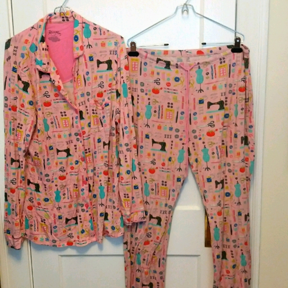 Nick & Nora Whimsical Pajamas Set
